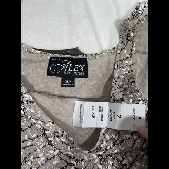 NWT Alex Evenings‎ [PETITE sz XLP ] Textural Glitter Print Tank Top in Beige - Picture 9 of 11